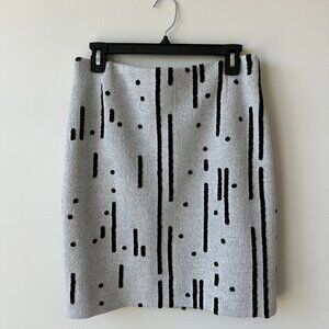 AKRIS PUNTO (NEW) Grey and Black Skirt - Size 6